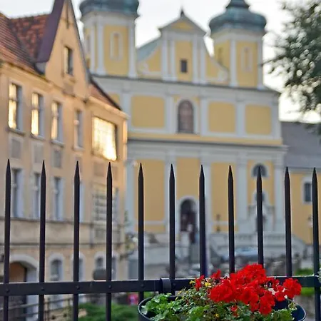 Hill Познань